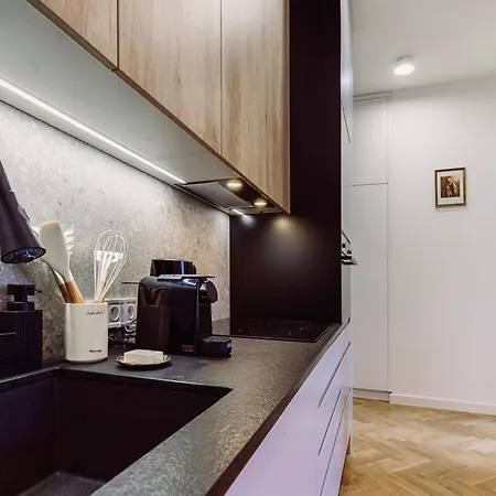 Rzeszowska 5 12 Apartamento