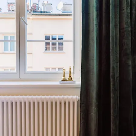 Rzeszowska 5 12 Apartment