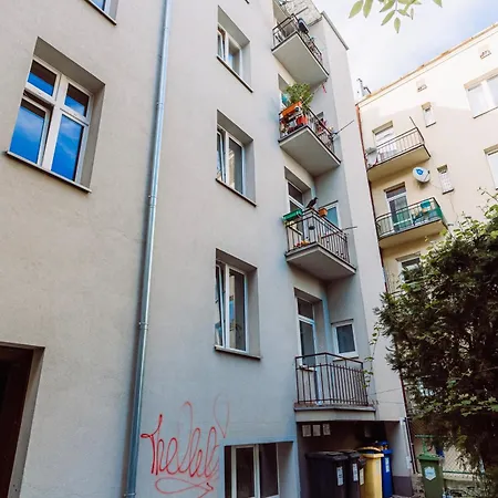 Rzeszowska 5 12 Apartment *