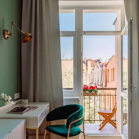 Apartment Rzeszowska 5 12