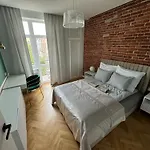 Rzeszowska 5 12 * Kraków